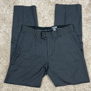 Mens H&M pinstriped dress pants 33
